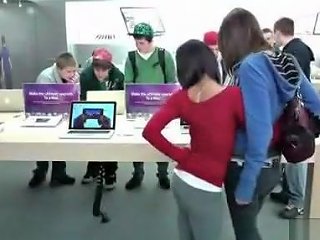 Fine Ass Girl In Tights At The Apple Store